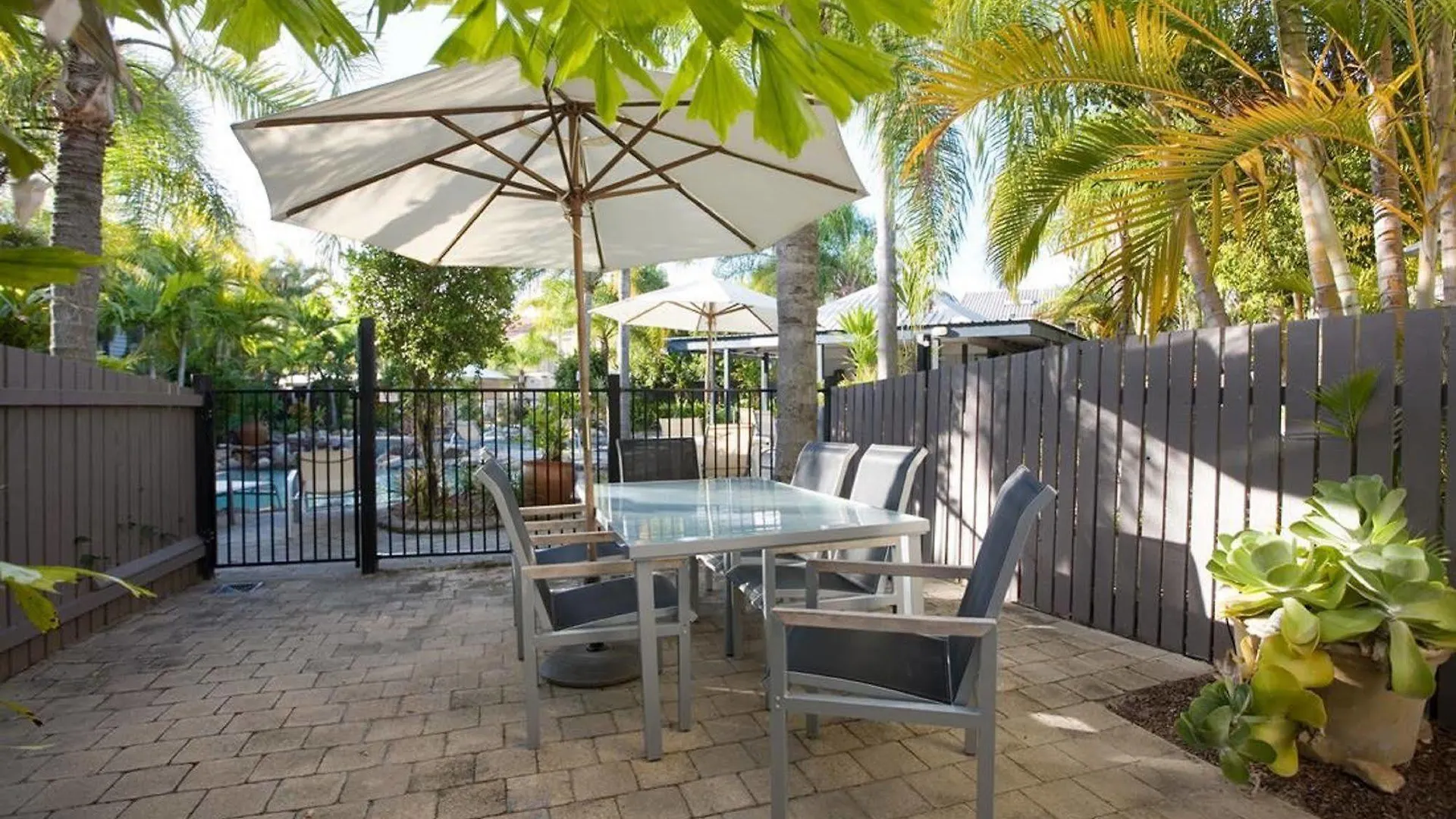 Skippers Cove Waterfront Resort Noosaville Ausztrália